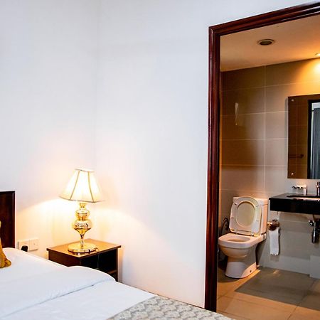 Ceylon City Stay Colombo Dehiwala-Mount Lavinia Екстериор снимка